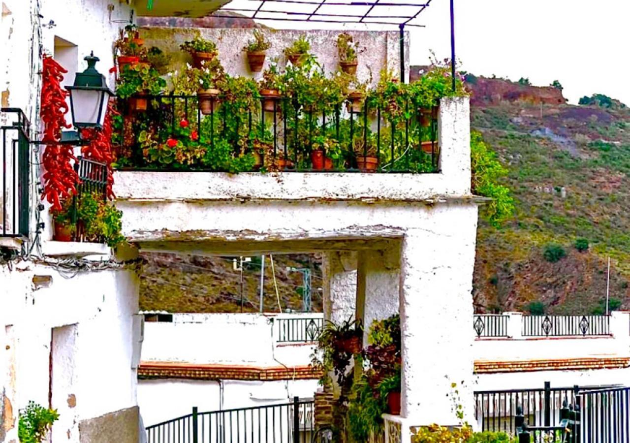 Casa En Busquistar公寓 外观 照片